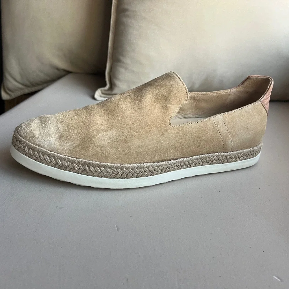Vince Women 6.5 M‎ Tan Suede Espadrille Slip On Sneakers Braided Jute Platform